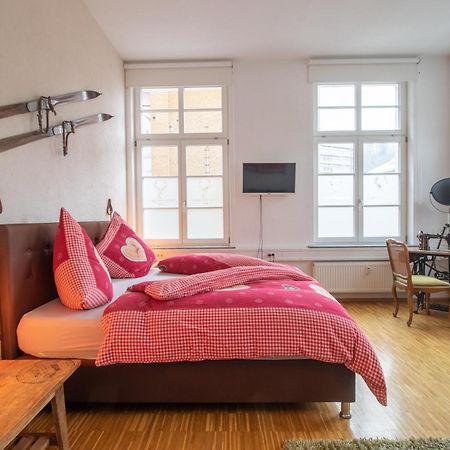 Schwarzwaldzimmer & Schwarzwald Design Apartment รอทท์ไวล์ ภายนอก รูปภาพ