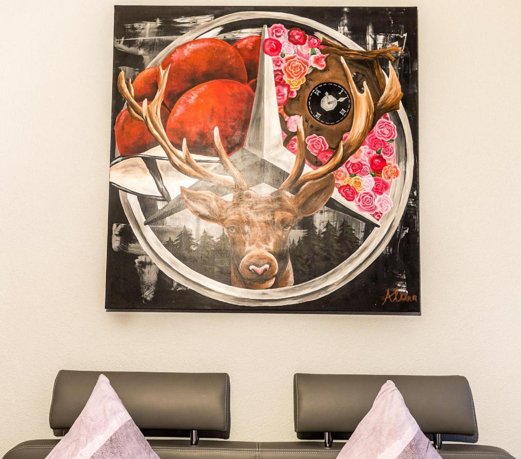 Schwarzwaldzimmer & Schwarzwald Design Apartment รอทท์ไวล์ ภายนอก รูปภาพ