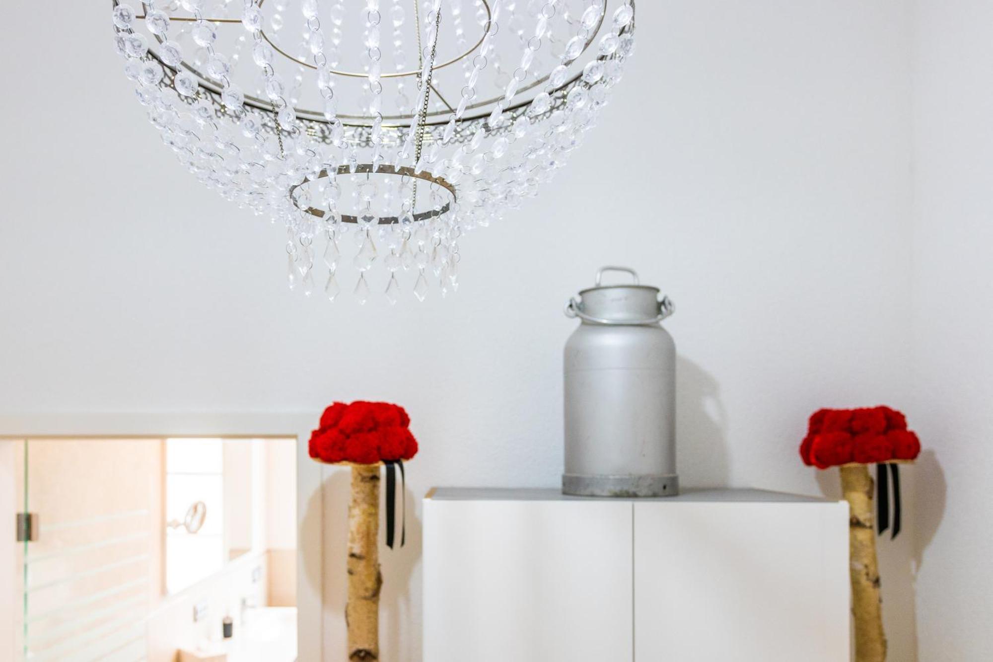 Schwarzwaldzimmer & Schwarzwald Design Apartment รอทท์ไวล์ ภายนอก รูปภาพ